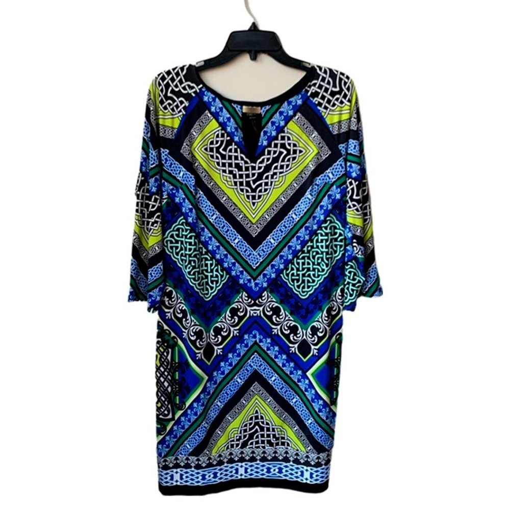 Gorgeous Dress Laundry By Shelli Segal